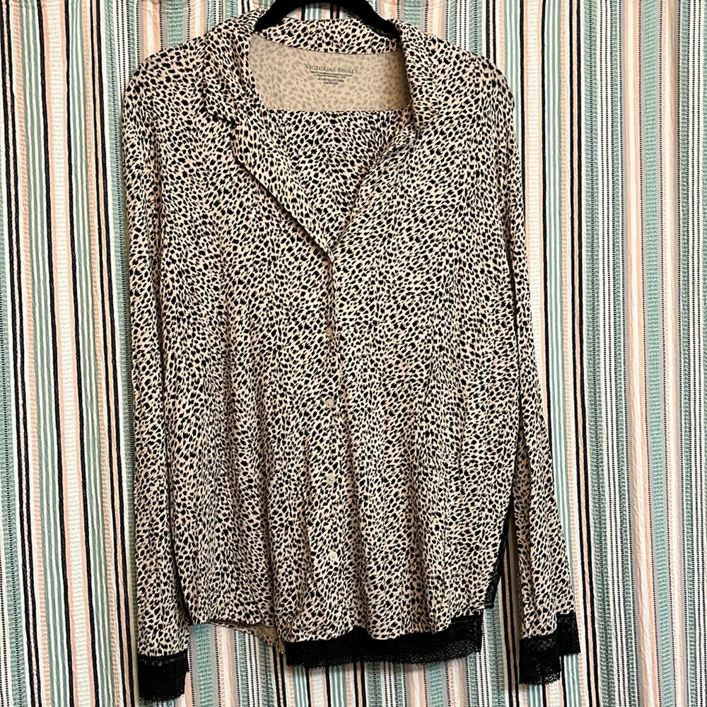 Beautiful soft pajamas with black lace detail.